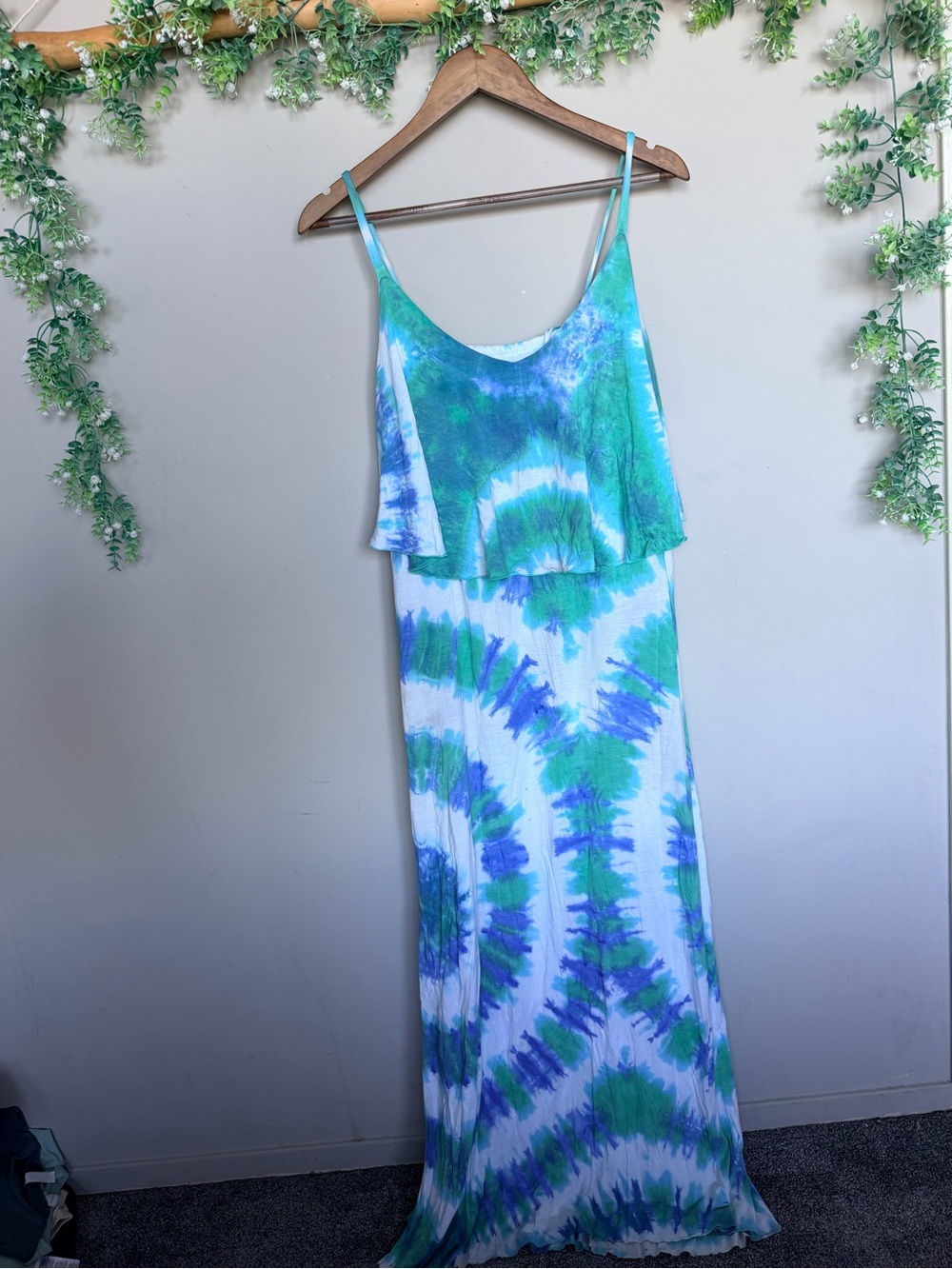 Tie-Dye Spaghetti Strap Maxi Dress in Teal & Blue